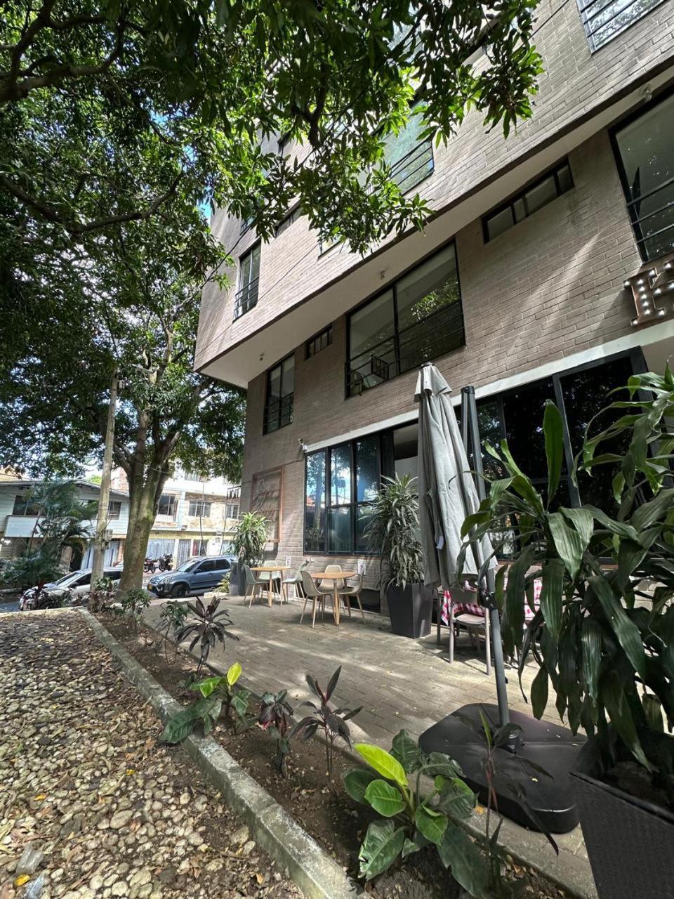 Hotel Zona Verde Medellin Ngoại thất bức ảnh
