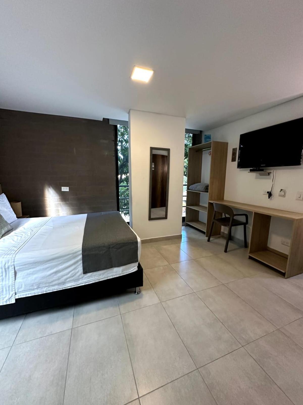 Hotel Zona Verde Medellin Ngoại thất bức ảnh