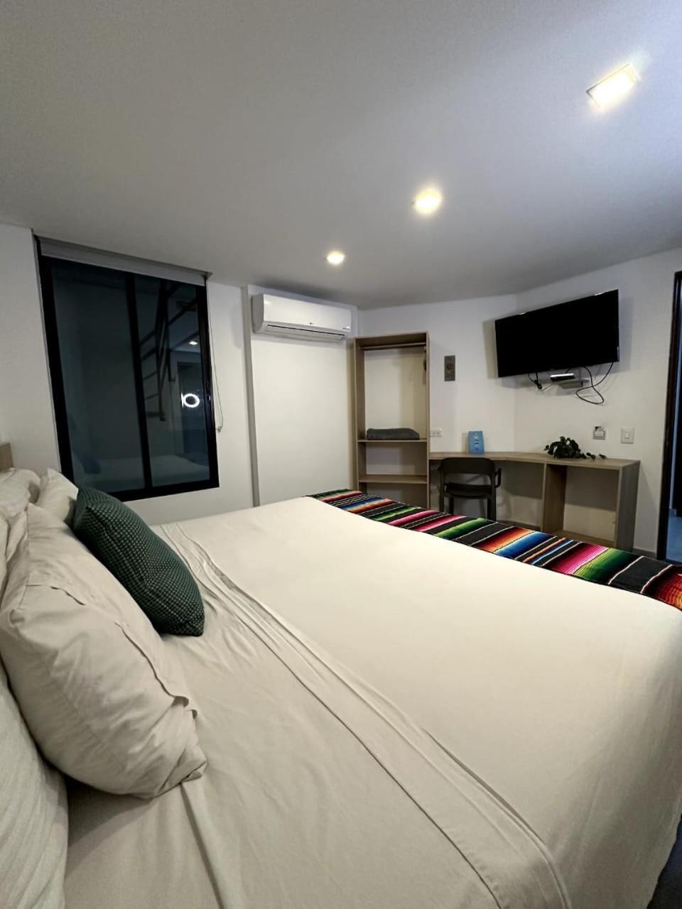 Hotel Zona Verde Medellin Ngoại thất bức ảnh