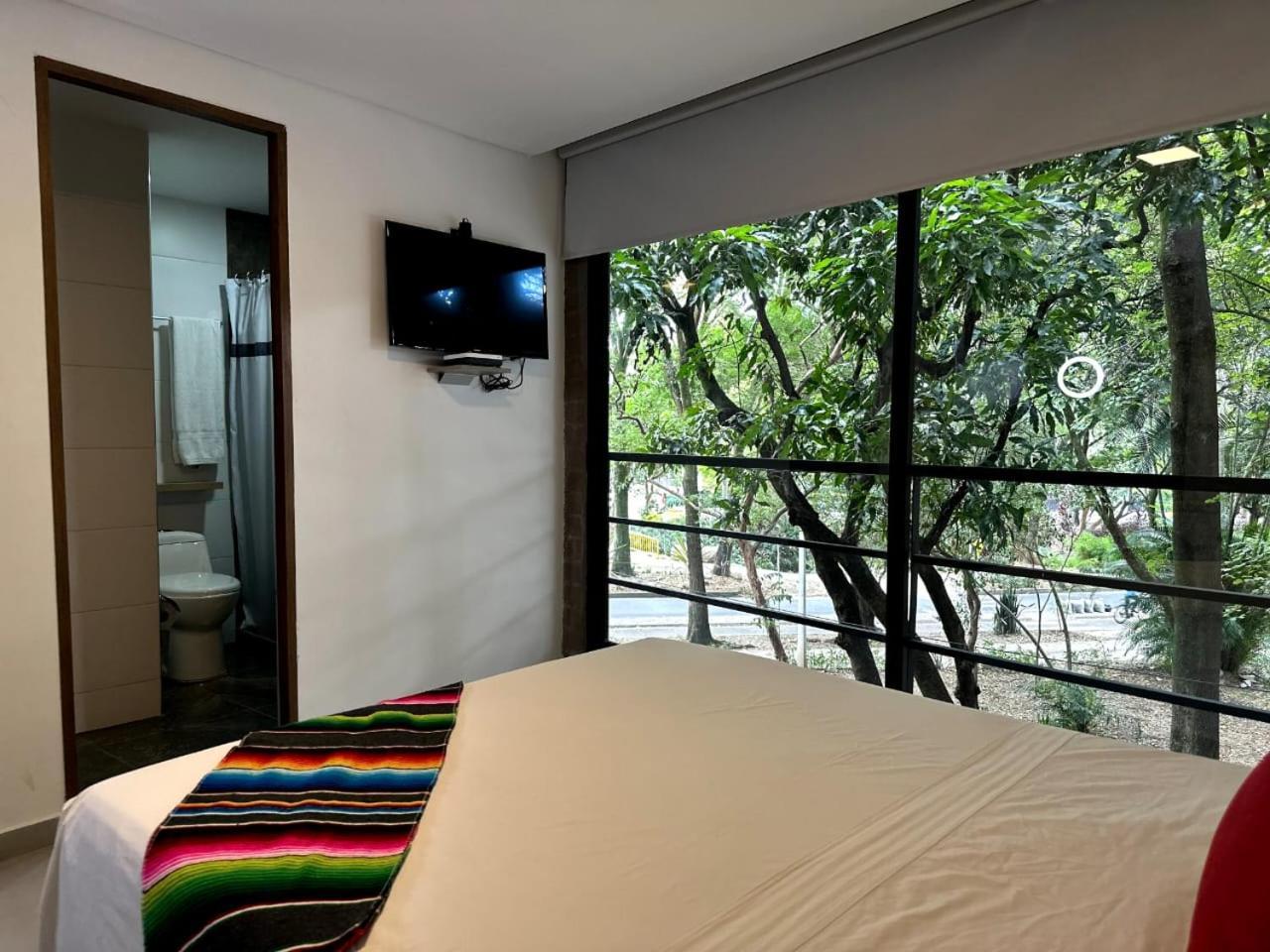 Hotel Zona Verde Medellin Ngoại thất bức ảnh