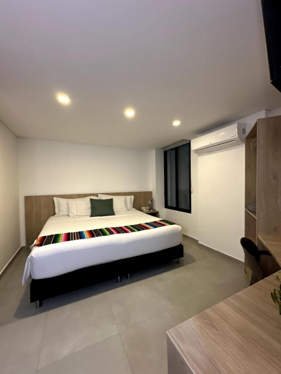 Hotel Zona Verde Medellin Ngoại thất bức ảnh