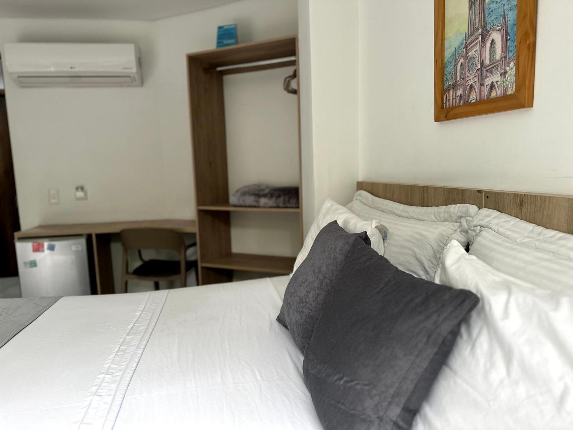 Hotel Zona Verde Medellin Ngoại thất bức ảnh