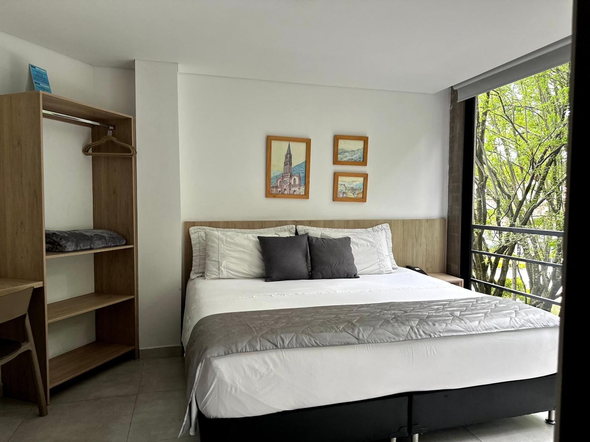 Hotel Zona Verde Medellin Ngoại thất bức ảnh