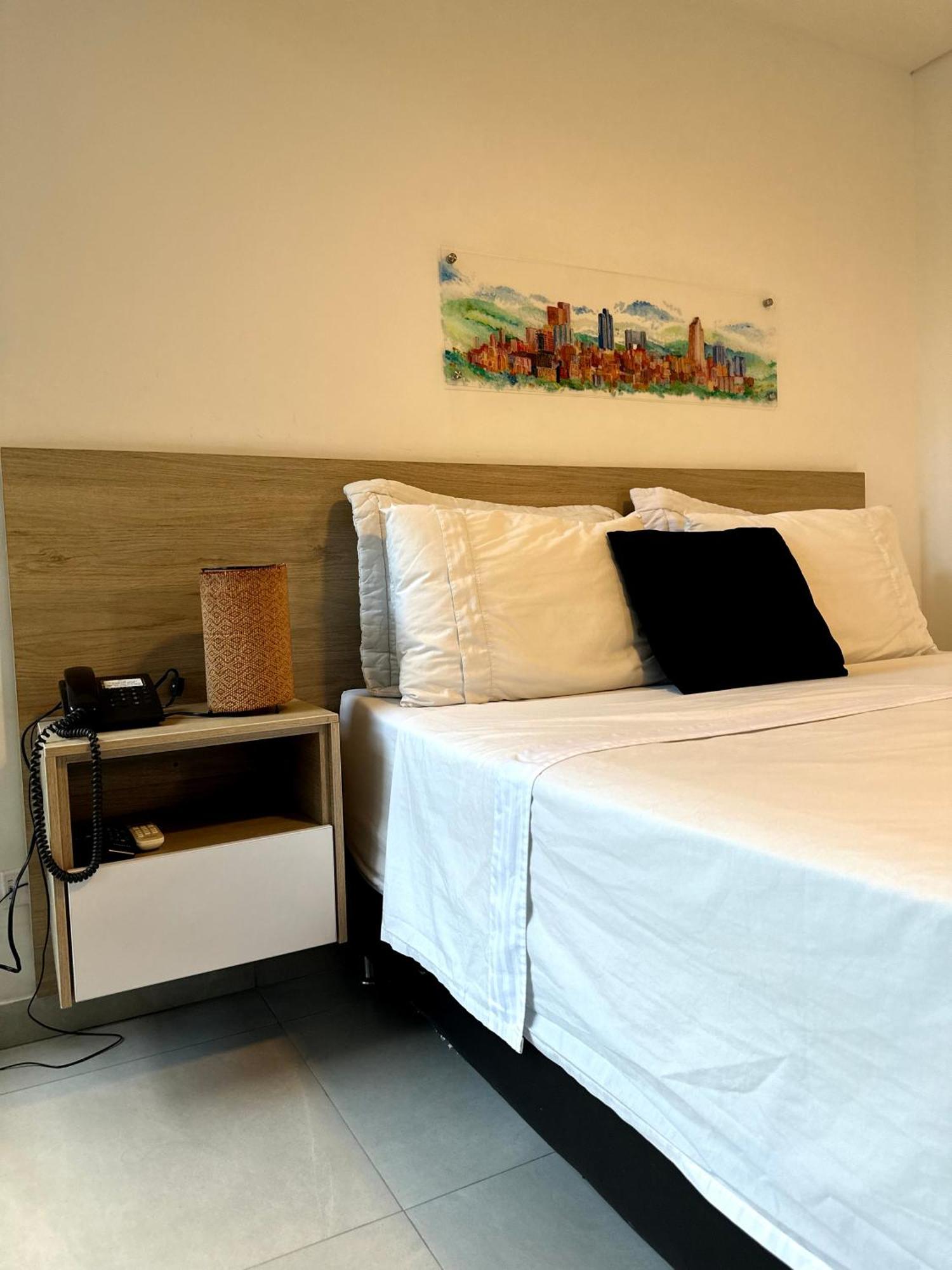 Hotel Zona Verde Medellin Ngoại thất bức ảnh