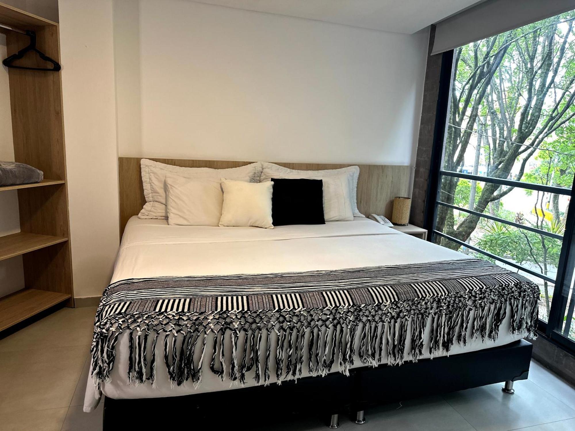 Hotel Zona Verde Medellin Ngoại thất bức ảnh
